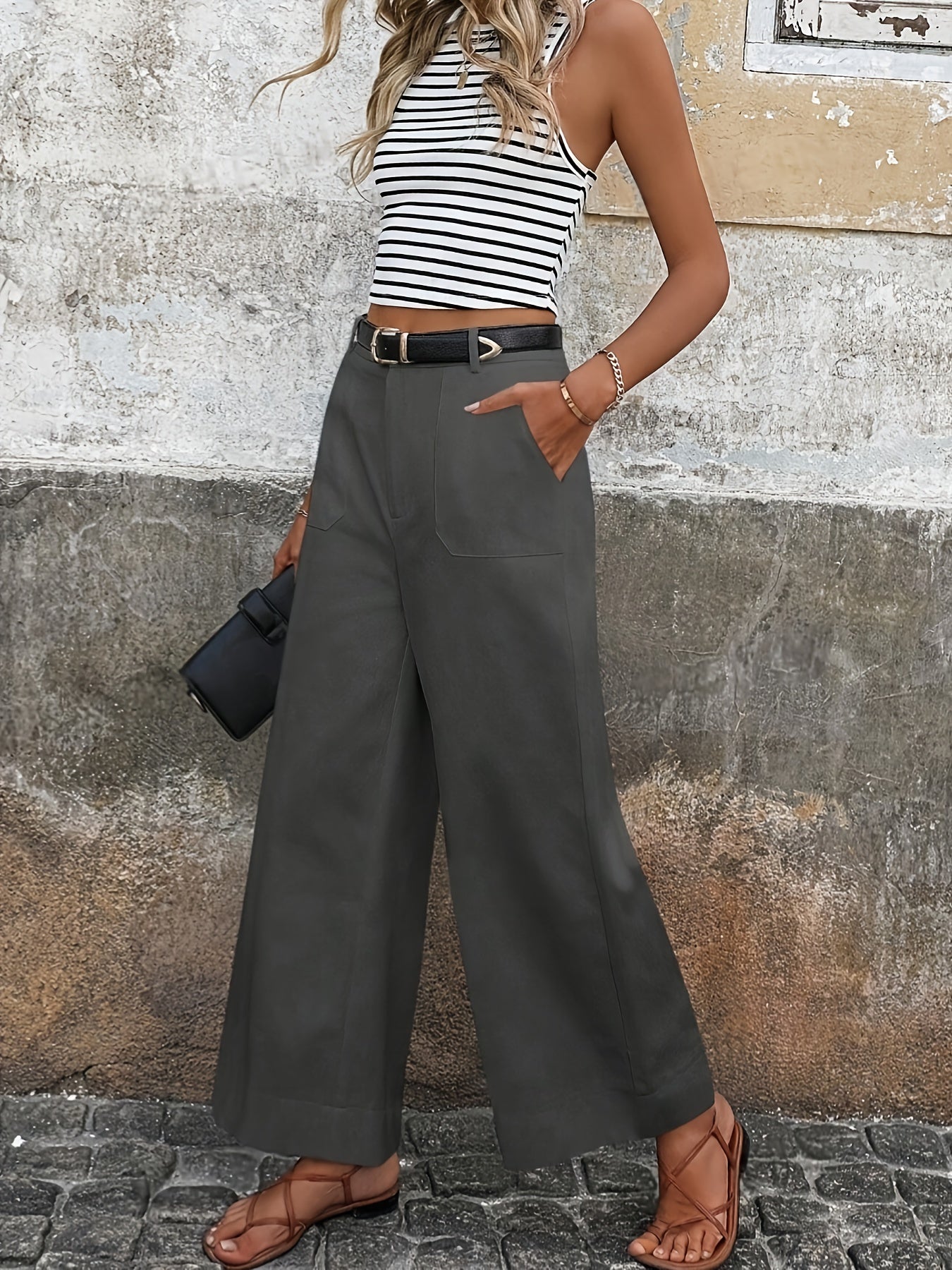 Chic Mara High-Waisted Relaxed Fit Trousers