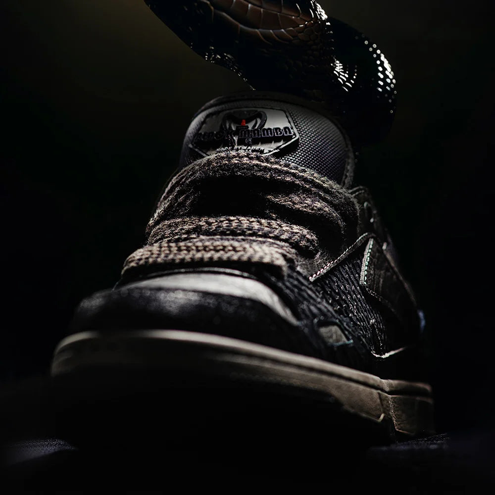 Black Mamba Low-Top Skate Sneaker
