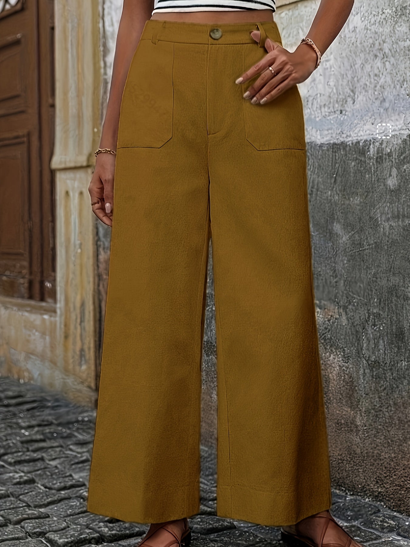 Chic Mara High-Waisted Relaxed Fit Trousers